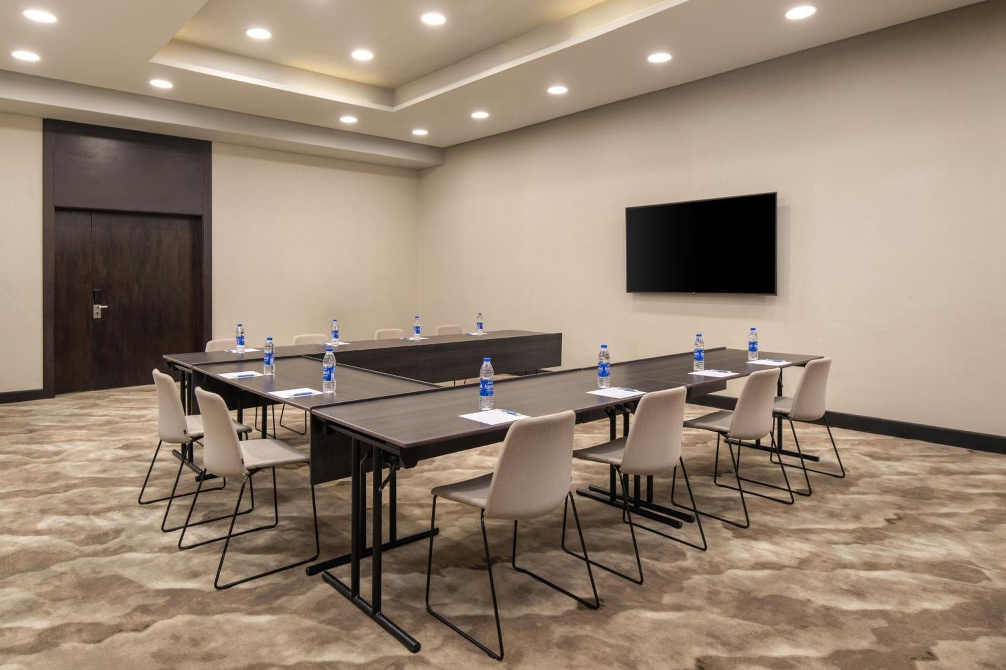 Four Points By Sheraton לגוס מראה חיצוני תמונה